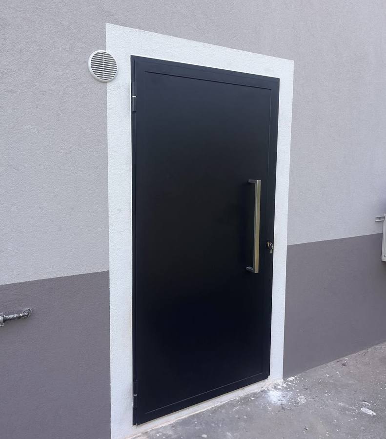 Porta in ferro